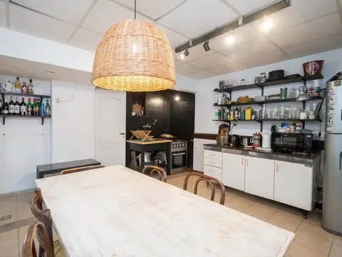 REMAX VENDE CASA EN BARRIO CANDIOTI