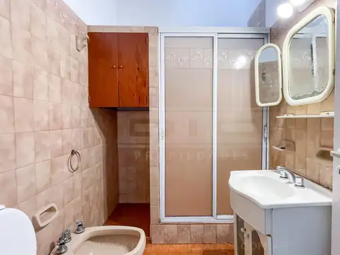 Local en Alquiler en San Isidro Vias / Rolon, $ 900.000