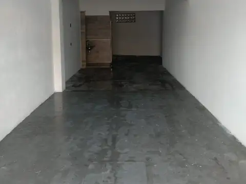 Local en Alquiler Via Púb.