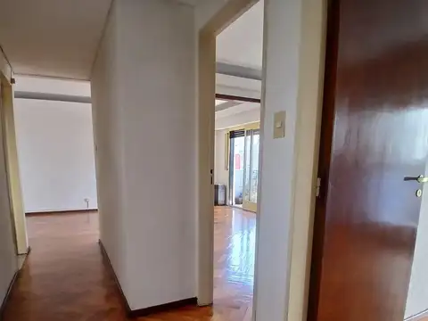 Departamento en Venta en Balvanera, USD 115.000