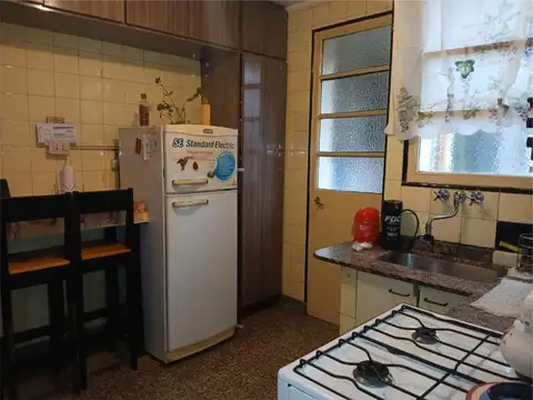 piso 3 amb c/ dep a la calle en balvanera impecable estado