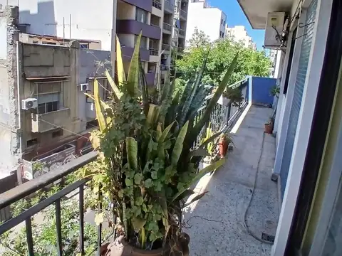 Departamento en Venta en Balvanera, USD 110.000