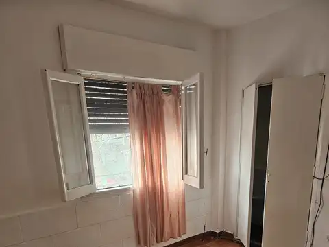 Depto Tipo Casa en Alquiler 60 años