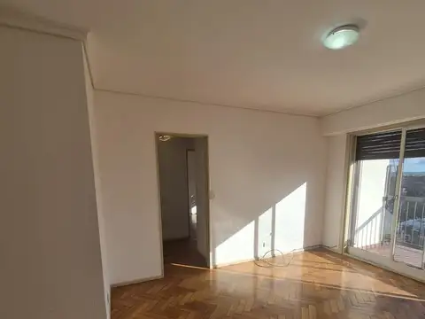 Departamento en Alquiler en Banfield, $ 920.000