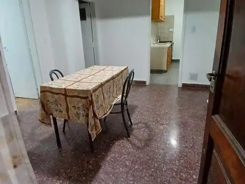 Depto Tipo Casa en Alquiler de 3 ambientes