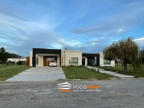 Casa en Alquiler en Everlinks Golf & Country Club, USD 19.800