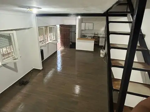 Depto Tipo Casa en Venta de 3 dormitorios