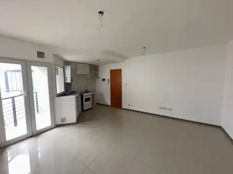 Depto 1 dorm con balcon en Urquiza 4400