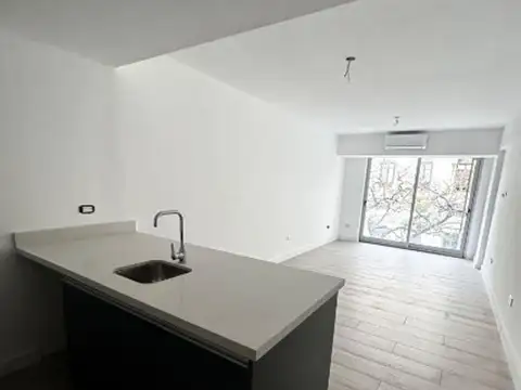 Monoambiente de categoría, en excelente ubicación 