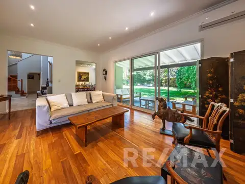 VENTA CASA 5 AMB RIVER OAKS PILETA APTO CREDITO