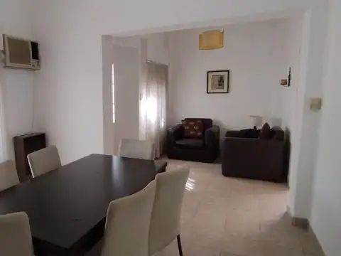 Casa 3 Amb Lote Propio - en PB -Quincho y Terraza - Ladines Al 2700