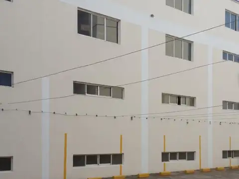 Oficina en Venta 15 años