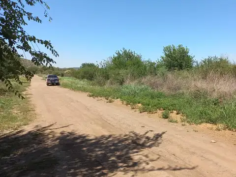 Lotes a la venta en Comuna de San Roque. (L260)