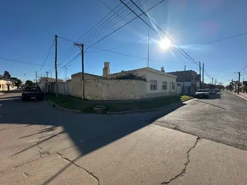 Rivadavia 200