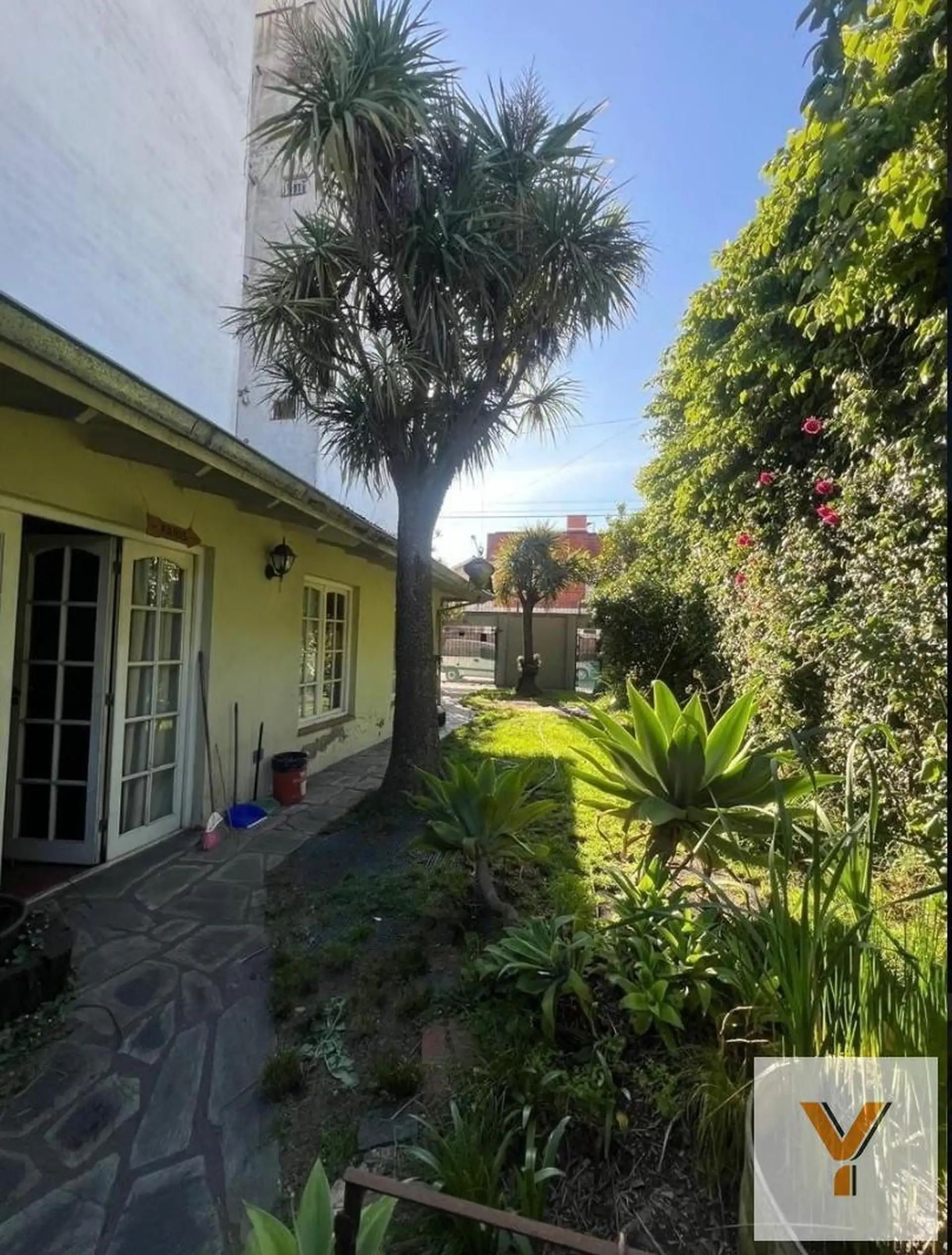 Casa en Venta - 2 Dormitorios 1 Baño - 375mts