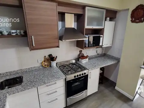 Departamento 3 ambientes con 2 baños