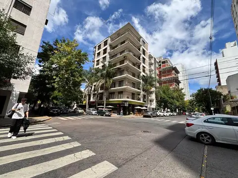 Venta de Departamento de 3 dormitorios en el casco