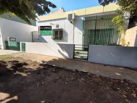 VER VIDEOS! VENTA CASA 3 AMB ESP COCHERA FONDO LIBRE