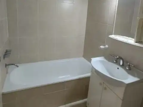 Se vende un espectacular departamento monoambiente divisible con balcón