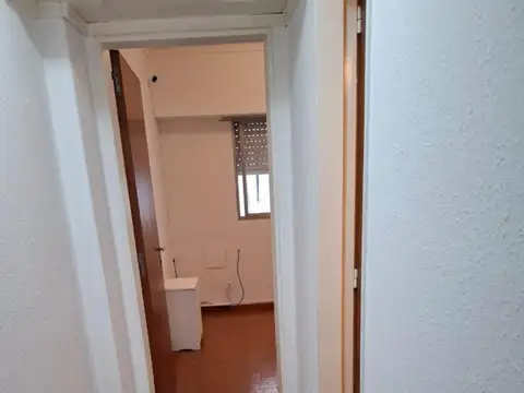 Falucho 1800 , Piso 7