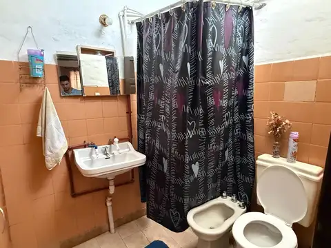 Depto Tipo Casa en Venta con 2 cocheras