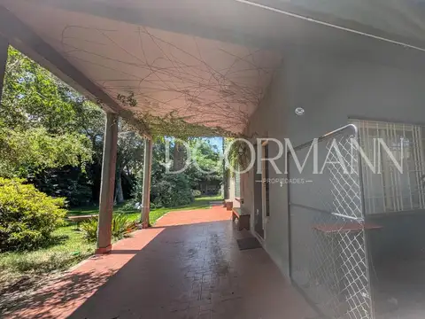 Casa en venta La Horqueta San Isidro 2 habitaciones jardin