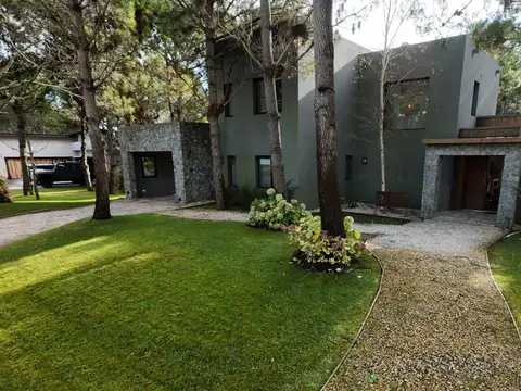 De la Cincha 200