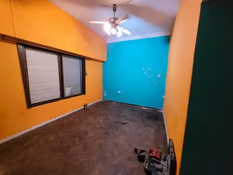 Depto Tipo Casa en Venta en Bernal, USD 95.000