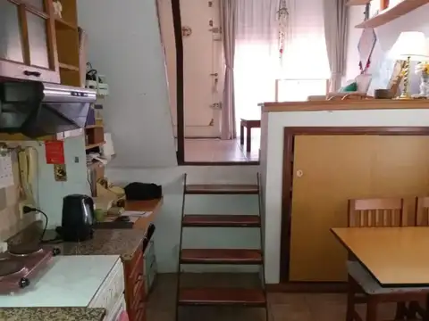 Depto Tipo Casa en Venta de 2 ambientes
