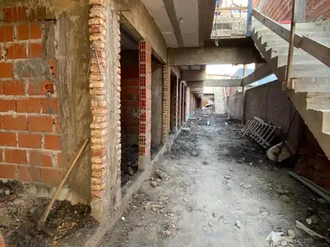 Gral Estanislao Lopez 1700, Piso 2