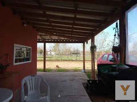 Casa 3 ambientes con 1 baño
