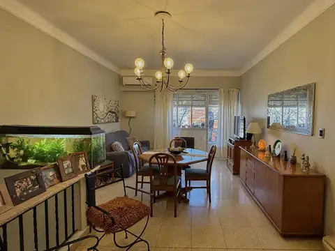 Depto Tipo Casa en Venta de 4 dormitorios