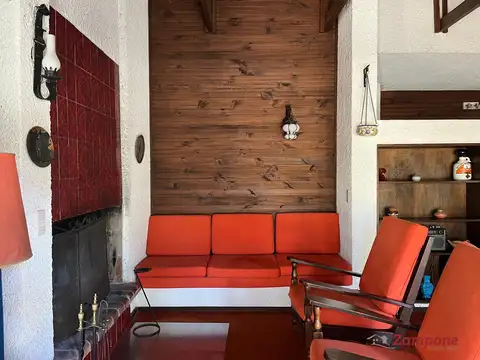 Fragata La Argentina al 700