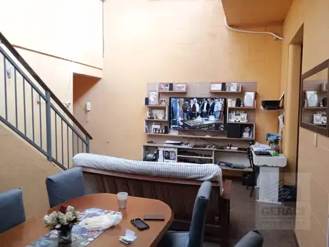 Depto Tipo Casa en Venta de 3 dormitorios