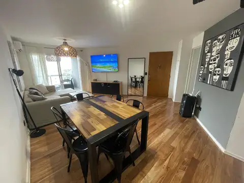 Departamento 3 ambientes en venta con cochera en San Isidro