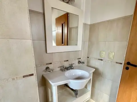 Galpon en Venta en Parque Avellaneda, USD 325.000