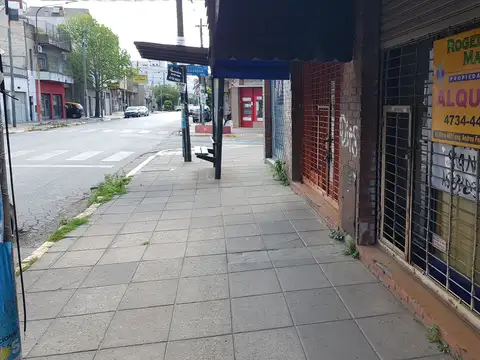 Local en Alquiler en Caseros, $ 450.000