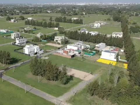 Lote en VENTA | 10 X 33 mts | Barrio Don Carlos I - 138 Bis y 507 Bis J. Hernández