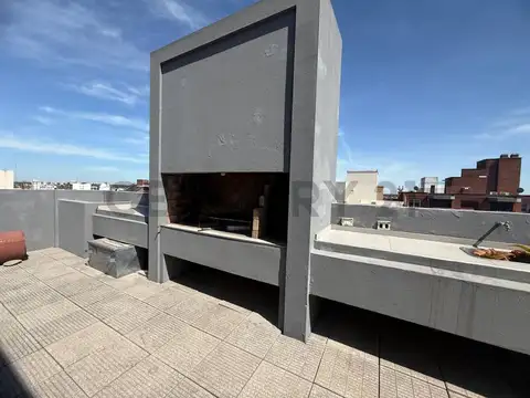 ALQUILER DE MONOAMBIENTE CASTELAR NORTE CENTRICO