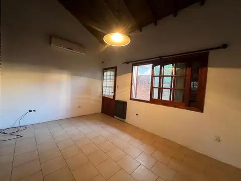 CASA EN VENTA, ZARATE