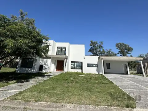 Casa en Praderas de San Lorenzo, San Lorenzo Chico