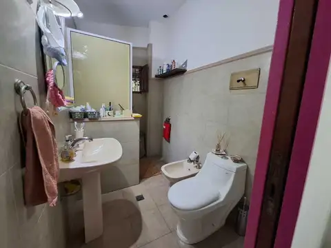 Depto Tipo Casa en Venta 44 años