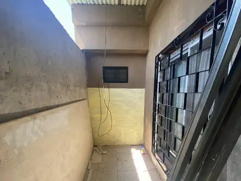 Intendente Juan Irigoin 400