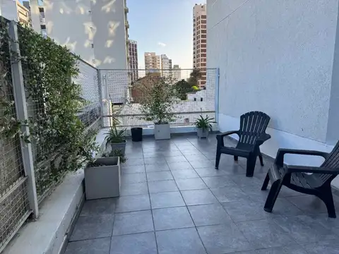 VENTA 2 AMB PATIO AMENITIE ESTRENAR BERNAL CENTRO