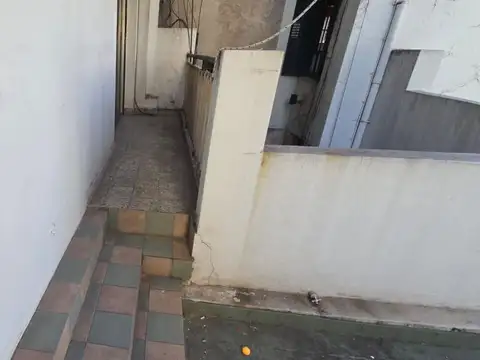 BALVANERA, DEPTO EN VENTA 4 AMB HERMOSO PATIO