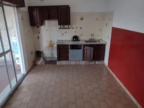 DEPARTAMENTO TIPO CASA P.A 3 AMB.