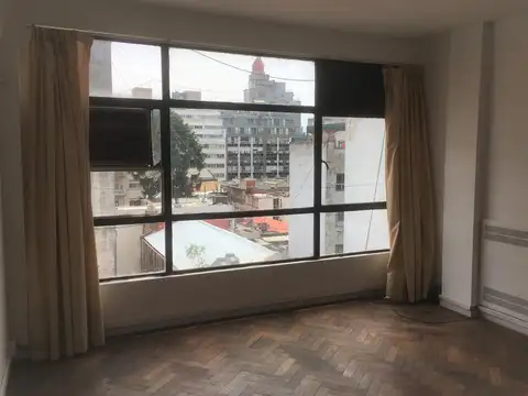 Oficina en Venta al Este