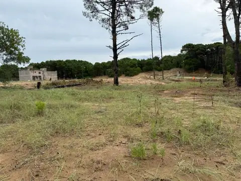 VENTA LOTE EN PINAMAR 