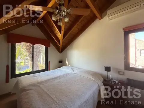 Casa en Venta al Este