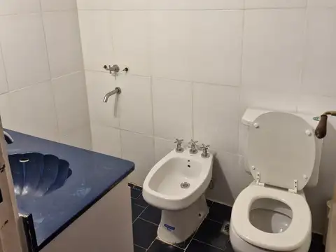 Departamento en La Ovalada, parque compartido